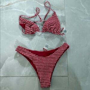 Red Gingham Women's Bikini Set - Classic Triangle Top & High-Cut Bottom